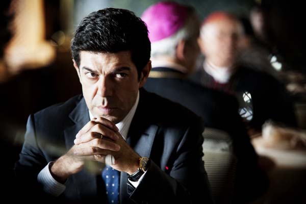 Pierfrancesco Favino dans Suburra (2015)