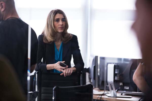 Sarah Megan Thomas dans Equity (2016)