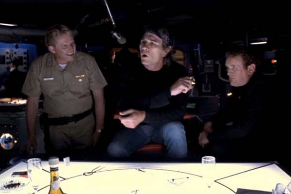 Tommy Lee Jones, Colm Meaney, et Gary Busey dans Under Siege (1992)
