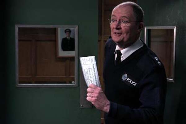 Jim Broadbent dans Hot Fuzz (2007)
