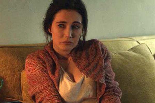 Carice van Houten dans Incarnate (2016)