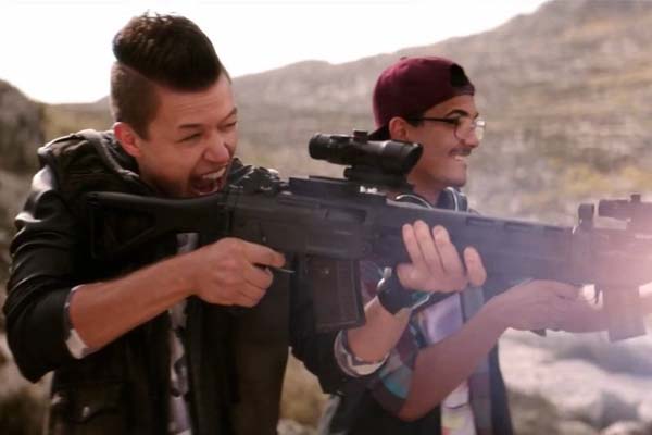 Jassa Ahluwalia et Lawrence Walker dans The Rezort (2015)