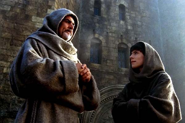Sean Connery et Christian Slater dans Le Nom de la Rose (1986)