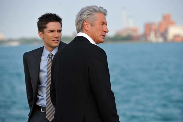 Richard Gere et Topher Grace dans The Double (2011)