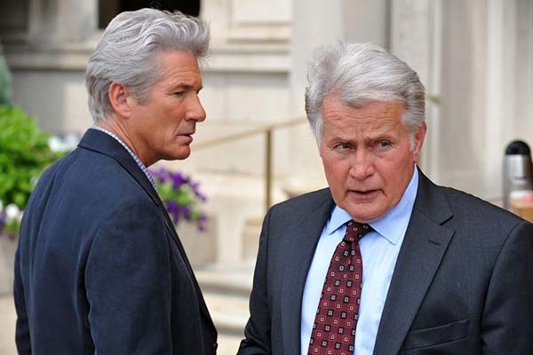 Richard Gere et Martin Sheen dans The Double (2011)