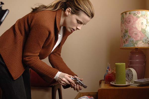 Kate Beckinsale dans Snow Angels (2007)