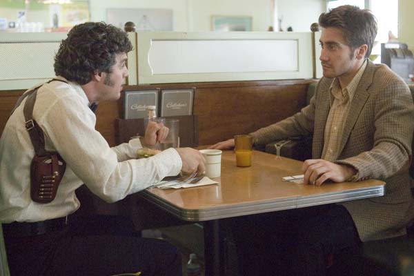 Jake Gyllenhaal et Mark Ruffalo dans Zodiac (2007)