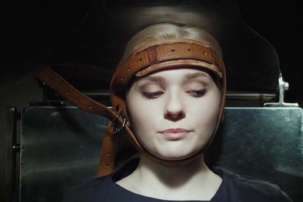 Abigail Breslin dans Final Girl (2015)
