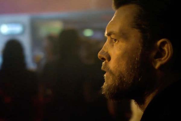 Sam Worthington dans The Hunter's Prayer (2017)