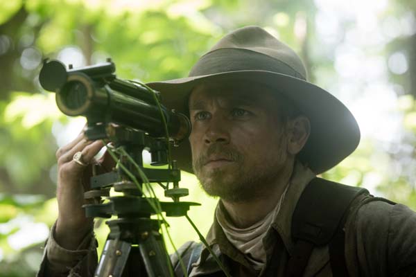 Charlie Hunnam dans The Lost City of Z (2016)