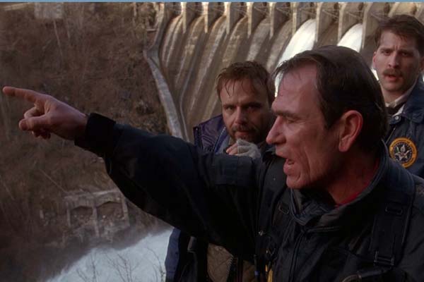 Tommy Lee Jones dans The Fugitive (1993)