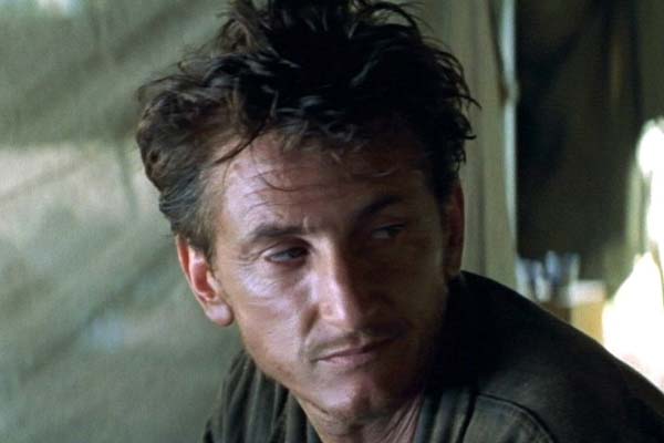 Sean Penn dans La Ligne Rouge (1998)