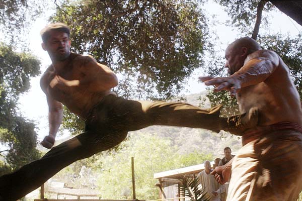 Scott Adkins dans Savage Dog (2017)