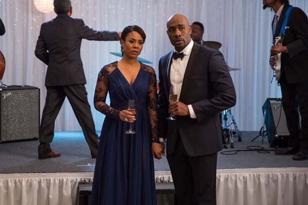 Morris Chestnut et Regina Hall dans When the Bough Breaks (2016)