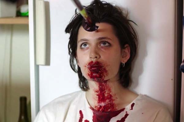 Ella Rumpf dans Grave (2016)