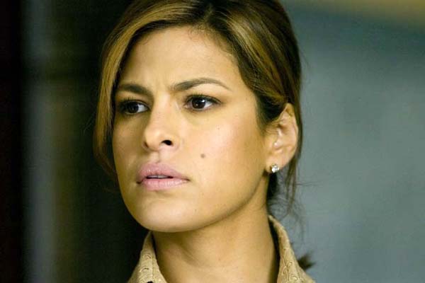 Eva Mendes dans Cleaner (2007)