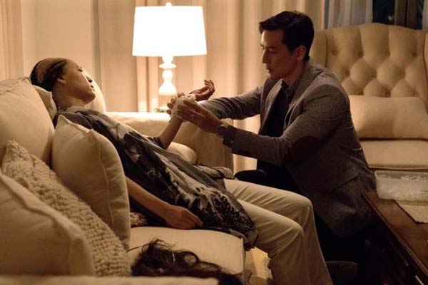 Zhang Jingchu et Daniel Wu dans Sky on Fire (2016)