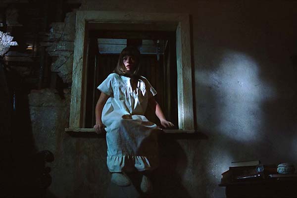 Lulu Wilson dans Annabelle: Creation (2017)