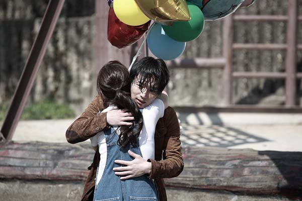 Byeon Yo-han et Cha Seo-jin dans Will You Be There ? (2016)