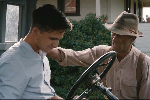 Thomas Jane et Dylan Schmid dans 1922 (2017)