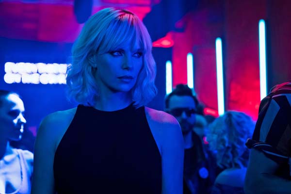 Charlize Theron dans Atomic Blonde (2017)