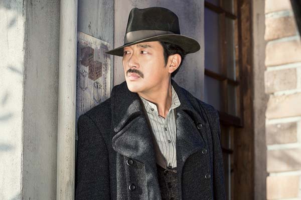 Ha Jung-woo dans Assassination (2015)