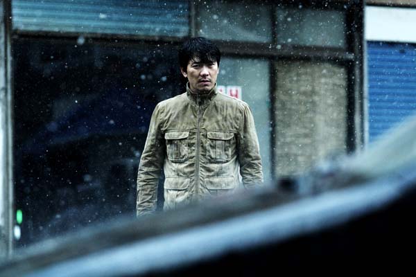 Kim Sang-kyung dans Montage (2013)