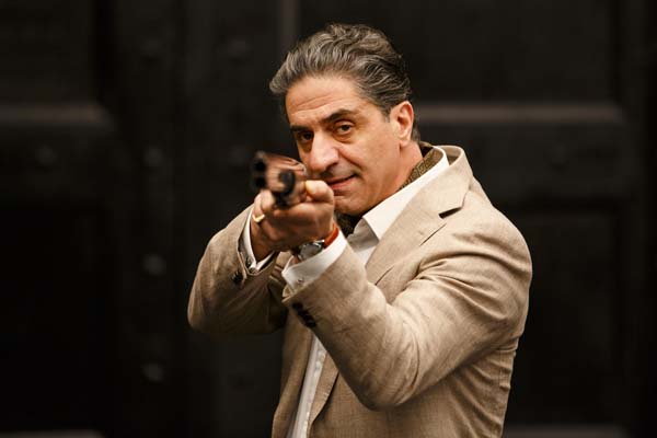 Simon Abkarian dans Overdrive (2017)