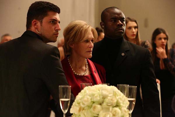 Glenn Close dans Seven Sisters (2017)