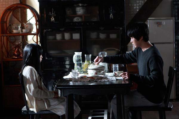 Kim So-hyun et Um Ki-joon dans Man of Vendetta (2010)