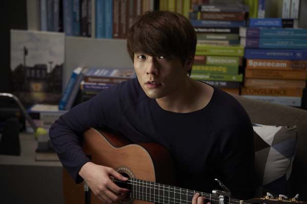 Daniel Choi dans 11 A.M. (2013)