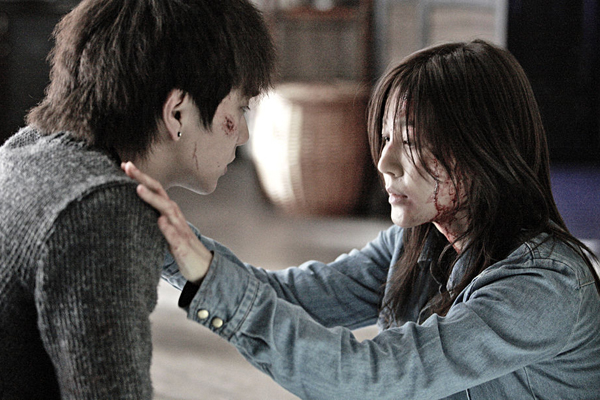 Kim Ha-neul et Yoo Seung-ho dans Blind (2011)