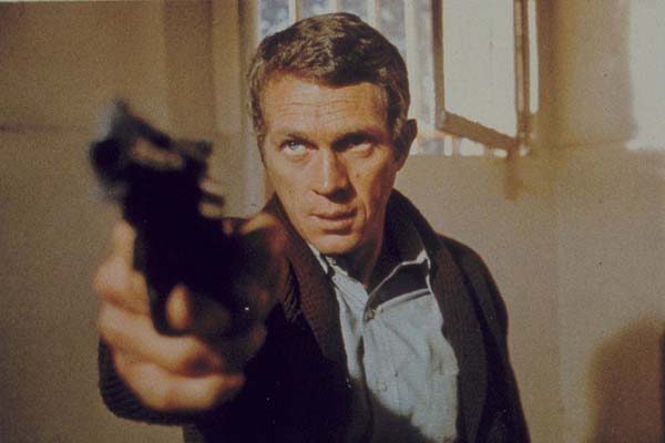 Steve McQueen dans Bullitt (1968)