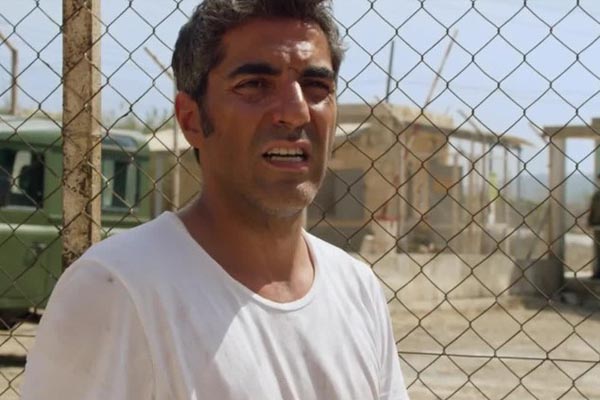 Ary Abittan dans Débarquement Immédiat (2016)