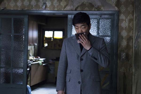 Son Hyun-joo dans Hide and Seek (2013)