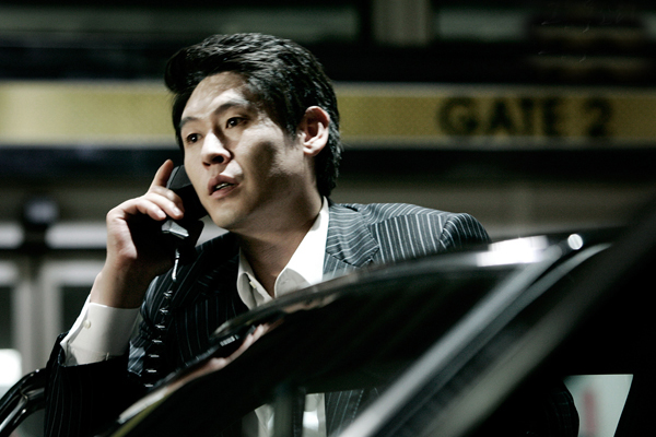 Sol Kyung-gu dans Voice of a Murderer (2007)