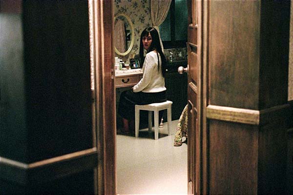 Chae Min-seo dans The Wig (2005)