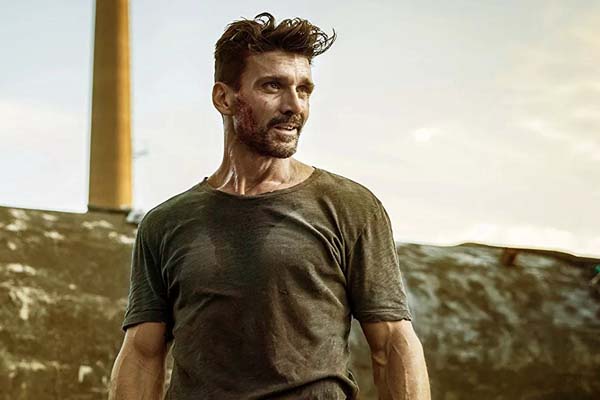 Frank Grillo dans Wolf Warrior 2 (2017)