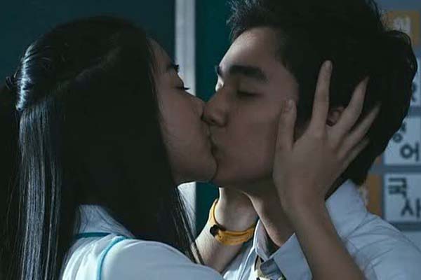 Yoo Seung-ho et Kang So-ra dans 4th Period Mystery (2009)