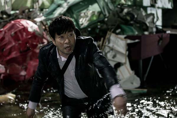 Son Hyun-joo dans The Phone (2015)