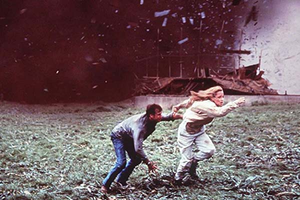Helen Hunt et Bill Paxton dans Twister (1996)