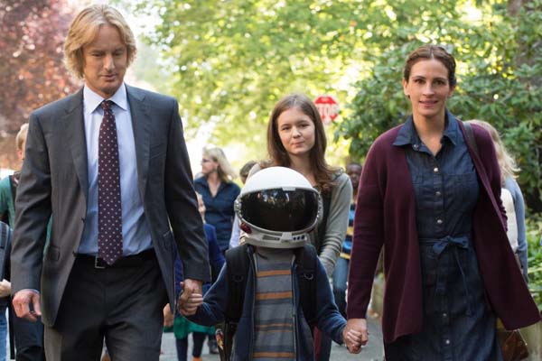 Julia Roberts, Owen Wilson, Izabela Vidovic, et Jacob Tremblay dans Wonder (2017)