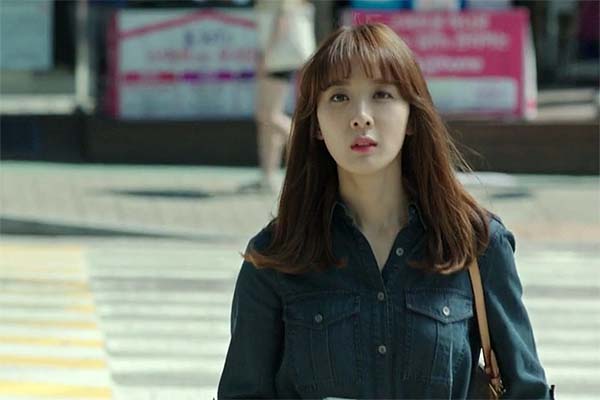 Lee Chung-ah dans Bluebeard (2017)