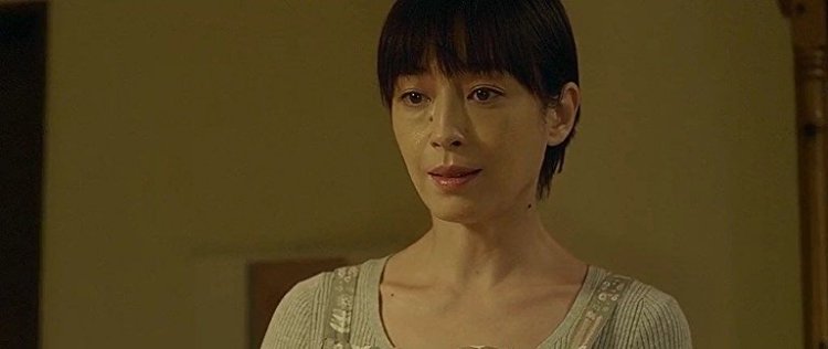 Rie Miyazawa dans Pale Moon (2014)