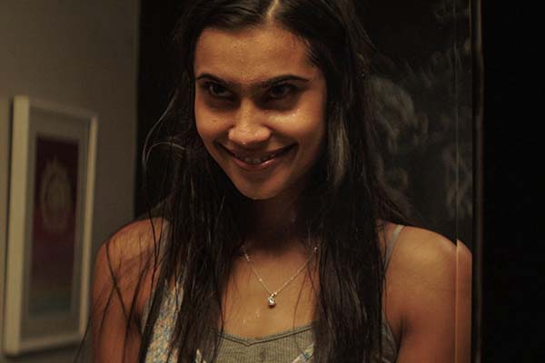 Sophia Ali dans Action ou Vérité (2018)