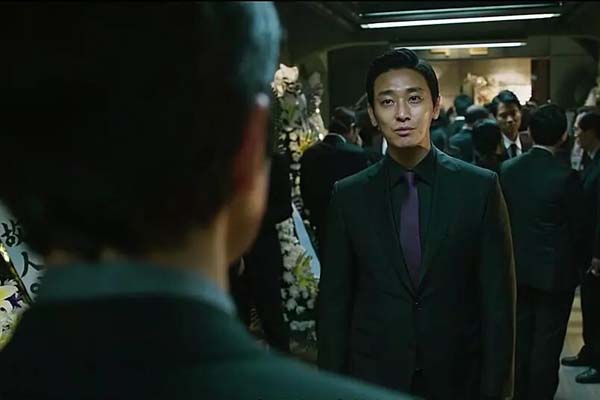 Ju Ji-hoon dans Asura: The City of Madness (2016)