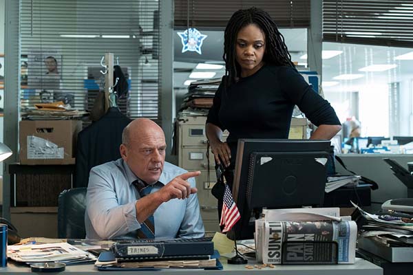 Kimberly Elise et Dean Norris dans Death Wish (2018)