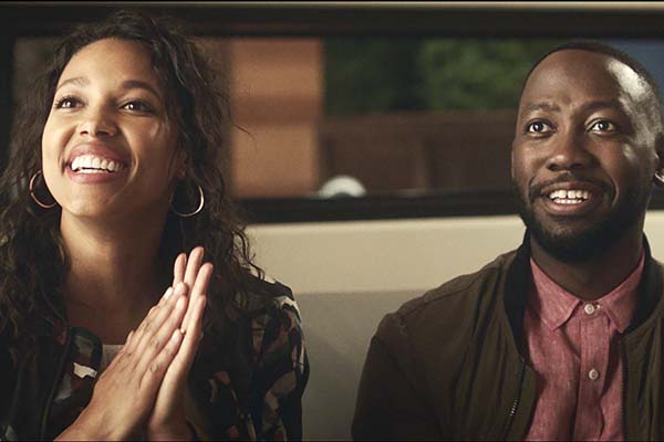 Lamorne Morris et Kylie Bunbury dans Game Night (2018)