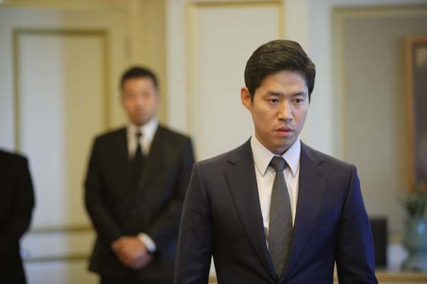 Yoo Jun-sang dans Fists of Legend (2013)