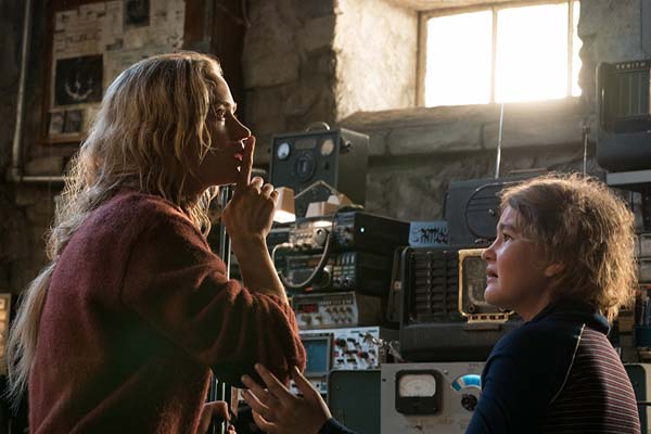 Emily Blunt et Millicent Simmonds dans A Quiet Place (2018)